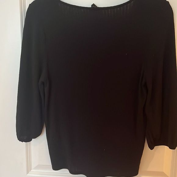 Black top with front tie - Picture 5 of 5